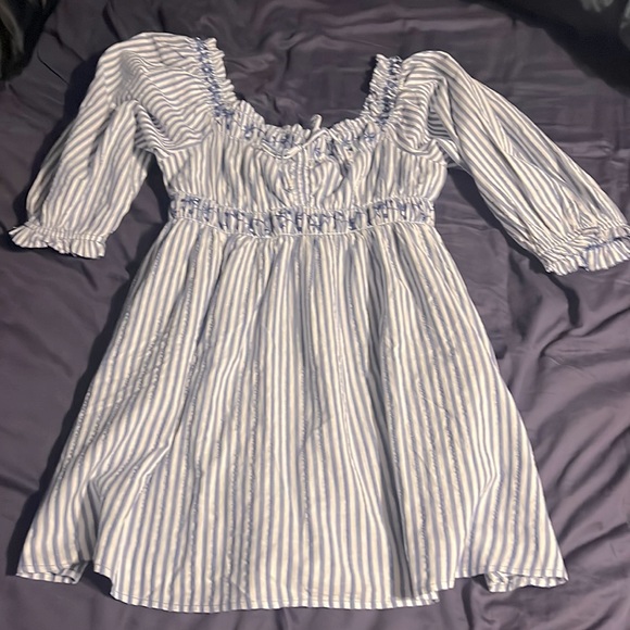 AEO Women’s Puff Sleeve Mini Dress Blue/White Large Petite - Picture 1 of 4